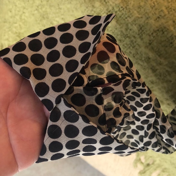 Kenneth Cole black sheer polka dot blouse size 6 - Picture 5 of 7